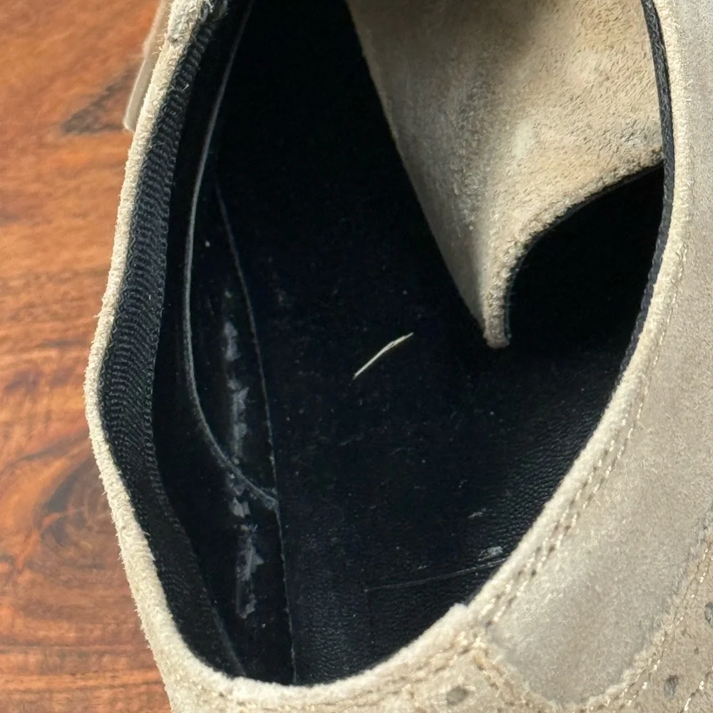 Elegant Tan Suede Derby Shoes‎